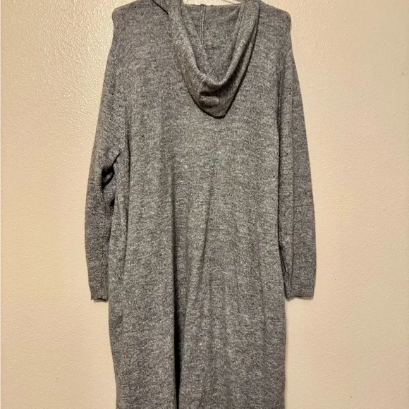 Elegant Gray Women's Hooded Cardigan - Picture 2 of 2